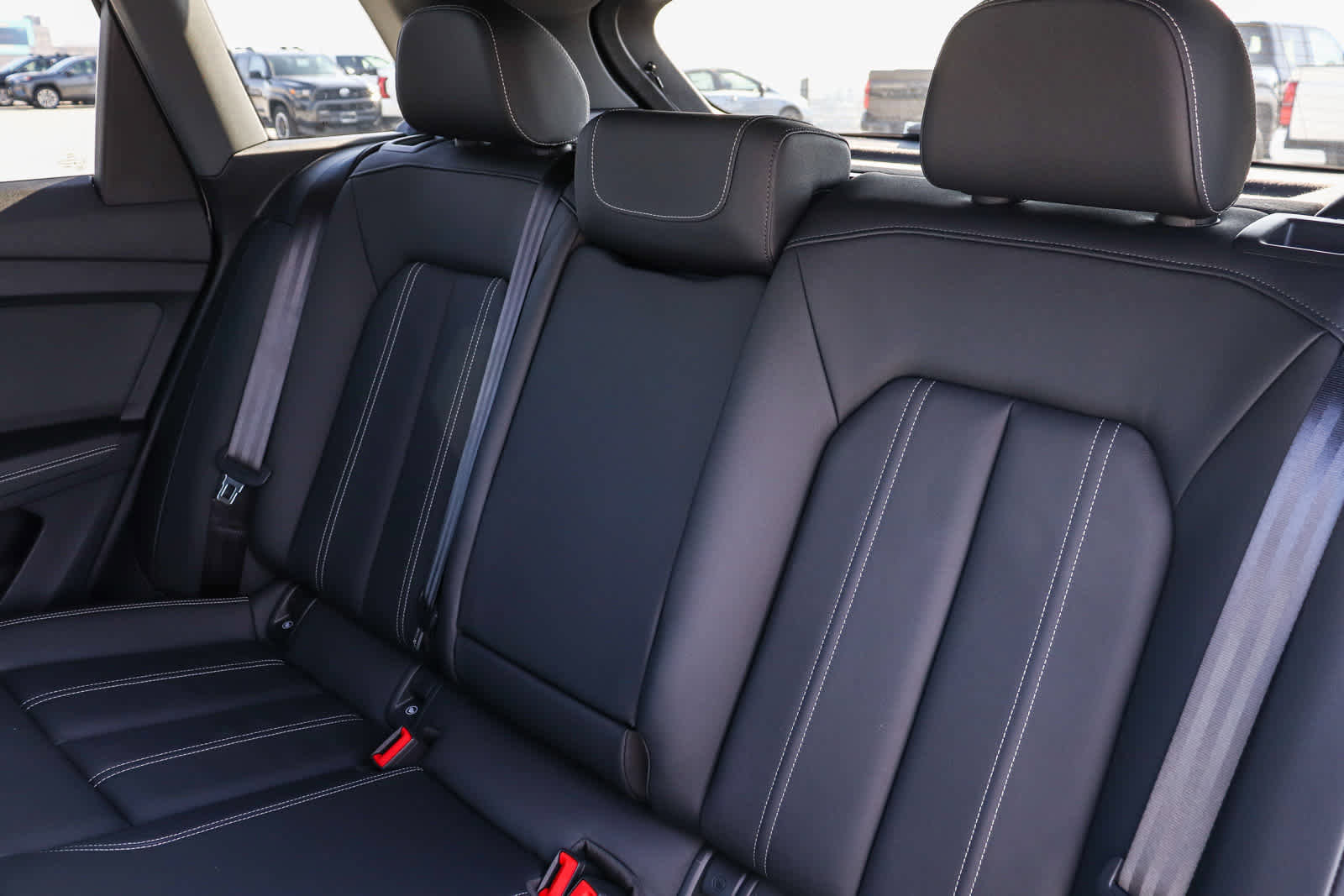 Used 2023 Audi Q4 e-tron Prestige image 24