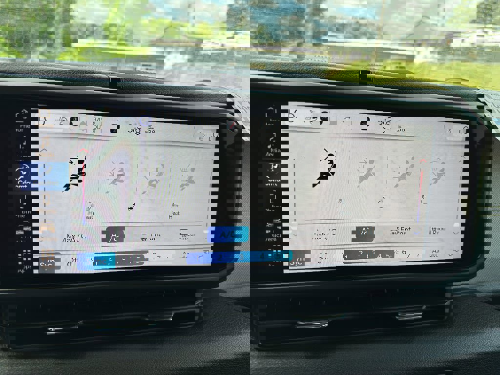 New 2025 Jeep Wrangler Unlimited Sport image 14