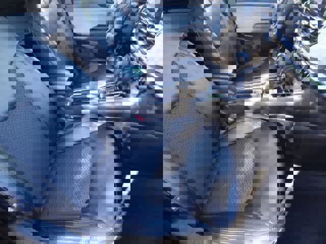 Used 2024 Jeep Compass Latitude image 13