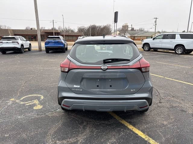 Used 2023 Nissan Kicks SR w/ SR Premium Package image 6