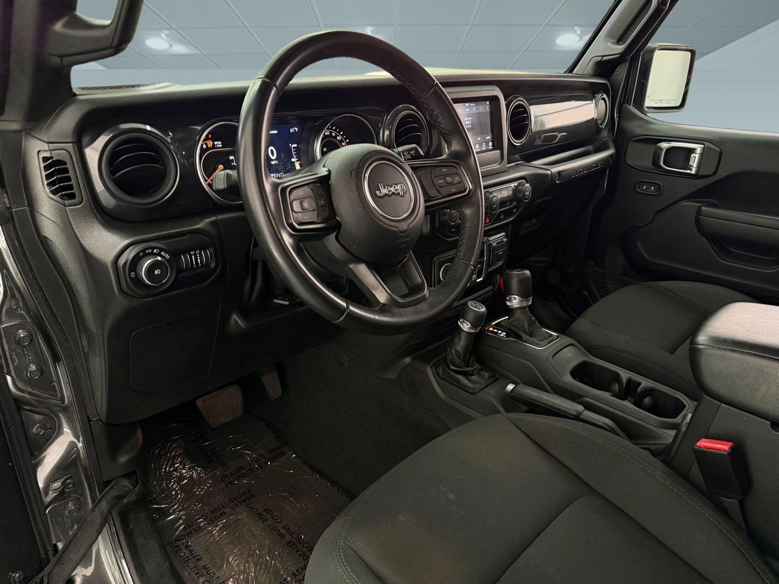 Used 2022 Jeep Wrangler Unlimited Sport AWD/4WD image 4