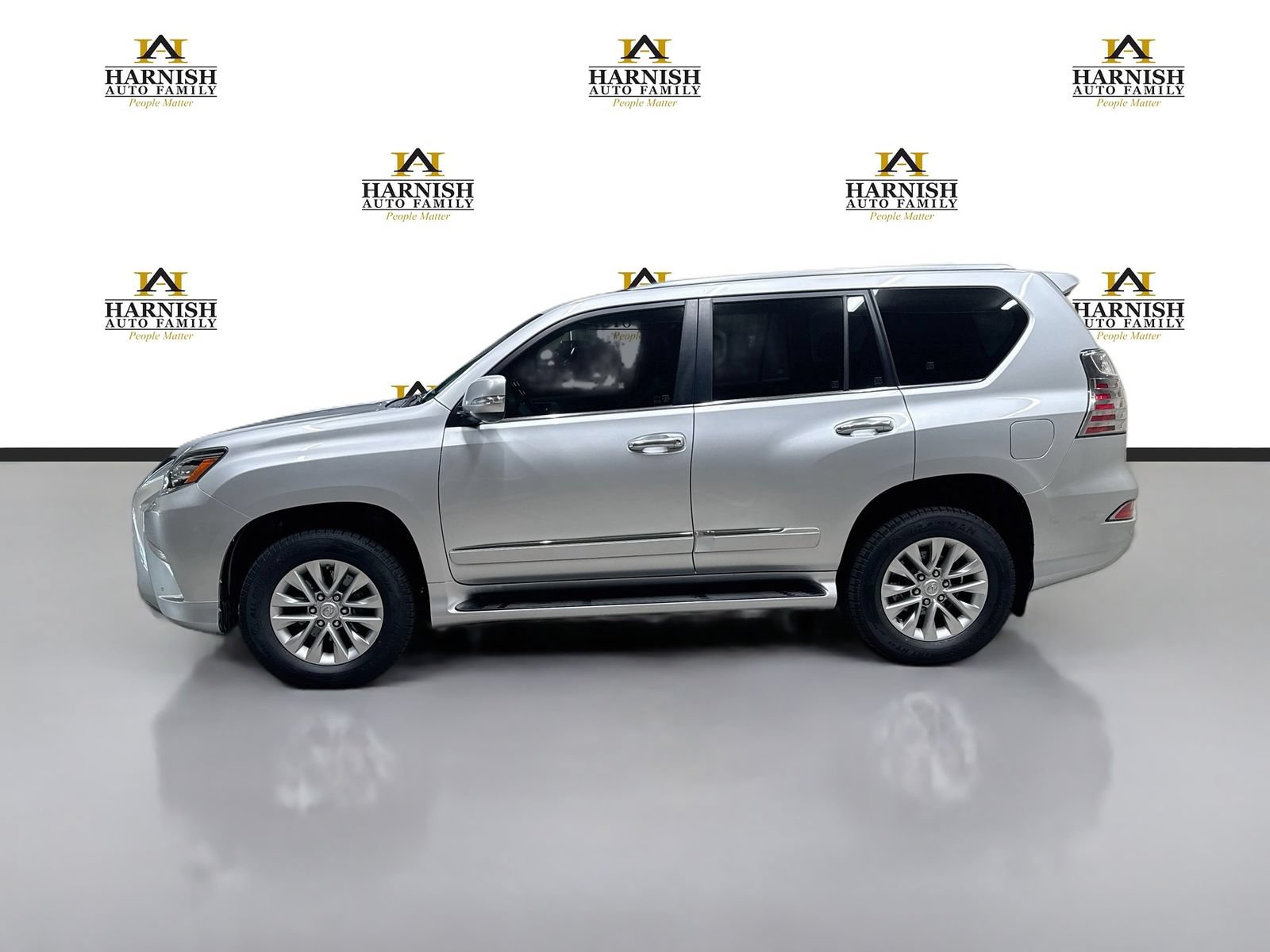 Used 2018 Lexus GX 460 Premium w/ Premium Package AWD/4WD image 10