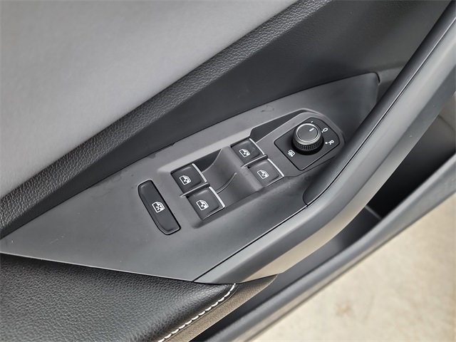 New 2026 Volkswagen Jetta SE image 9