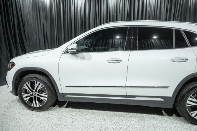 Certified 2025 Mercedes-Benz GLA 250 4MATIC image 5