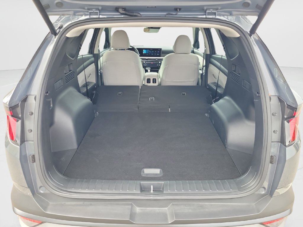 Certified 2026 Hyundai Tucson SEL FWD image 9