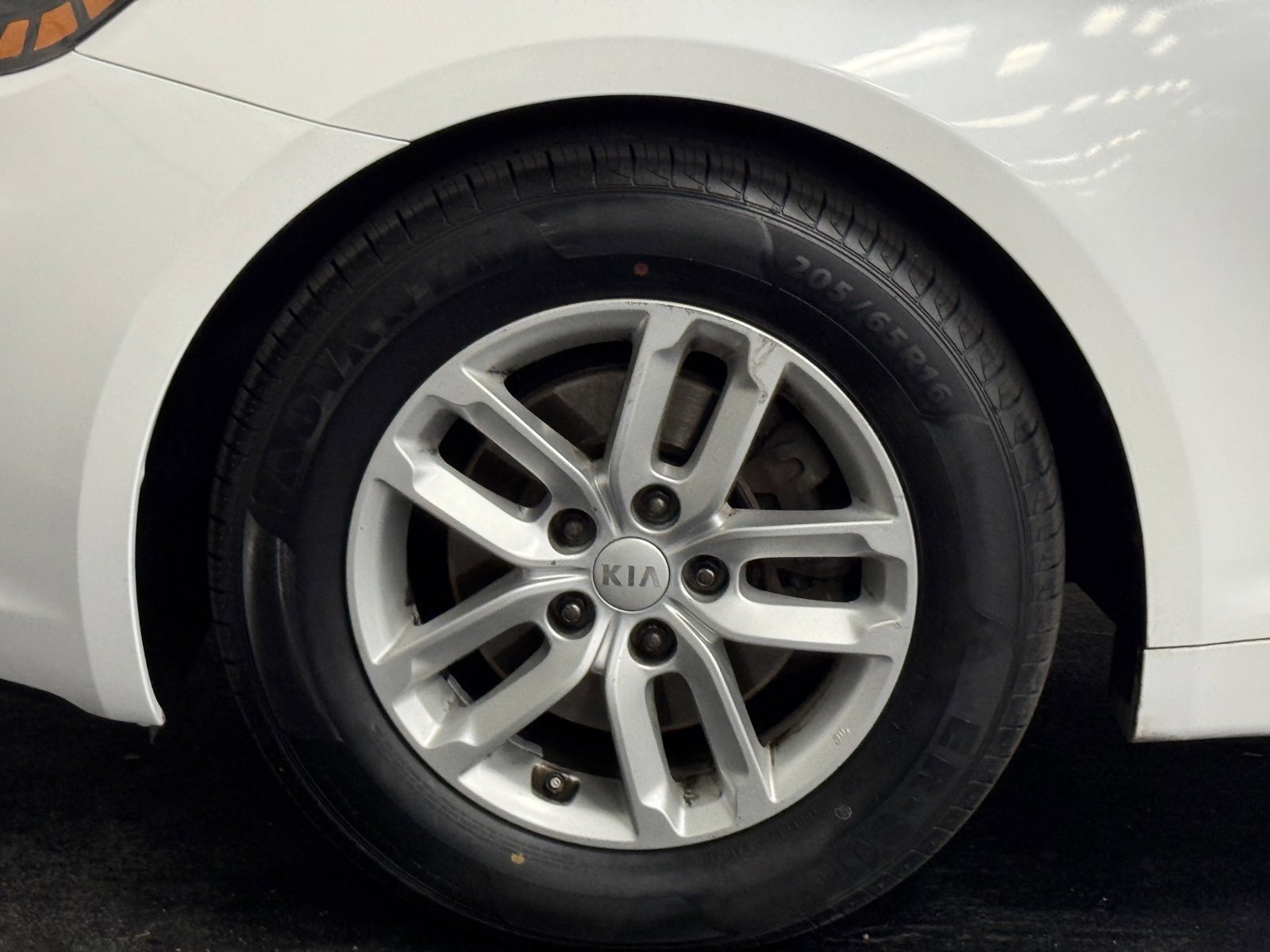 Used 2013 Kia Optima LX w/ Convenience Plus Pkg image 16