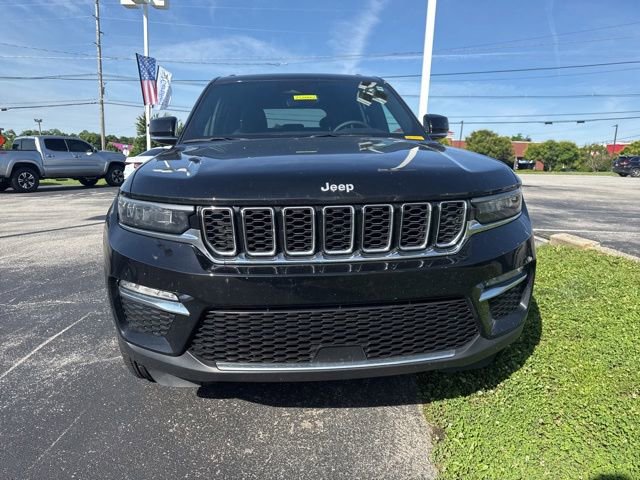 Used 2024 Jeep Grand Cherokee Limited w/ Trailer Tow Package AWD/4WD image 4