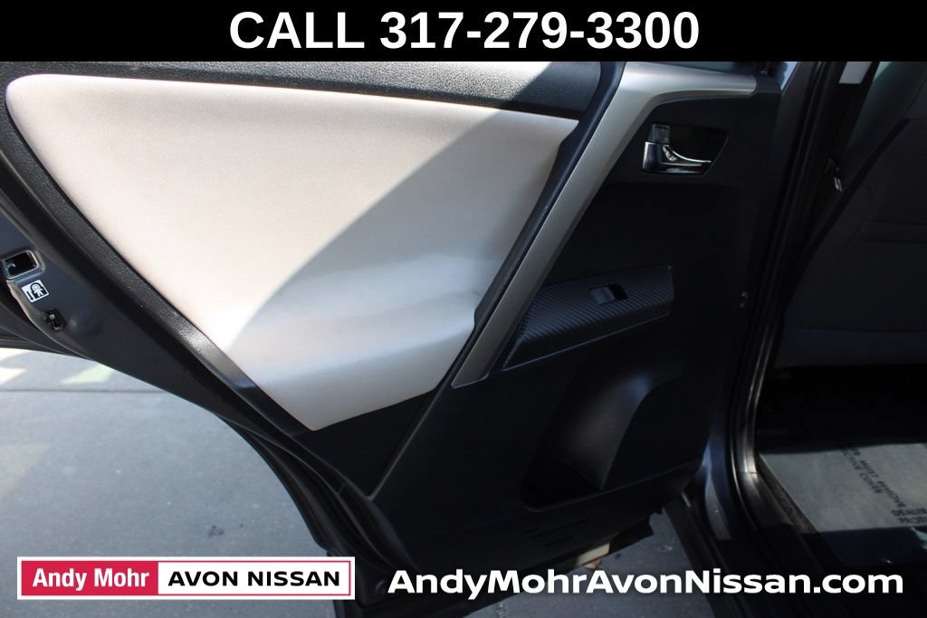 Used 2014 Toyota RAV4 XLE AWD/4WD image 23
