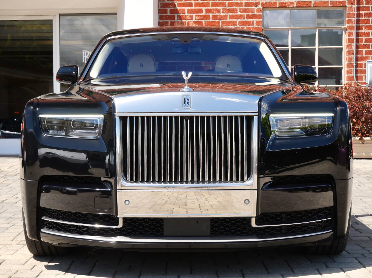 Certified 2024 Rolls-Royce Phantom Extended Wheelbase w/ The Phantom Package image 5