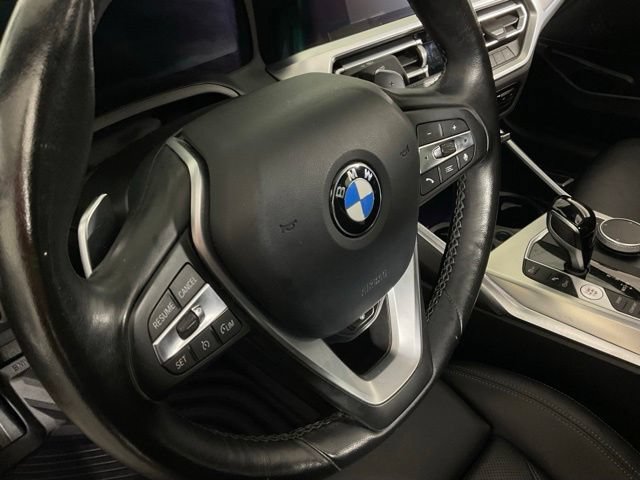 Used 2022 BMW 330i xDrive Sedan w/ Premium Package AWD/4WD image 19
