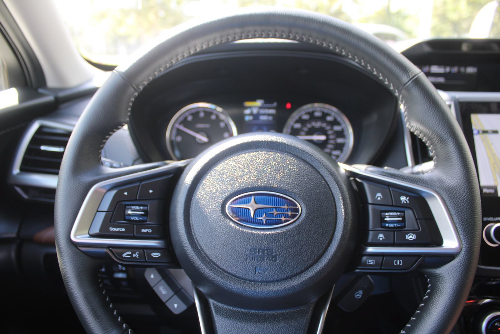 Used 2024 Subaru Forester Touring w/ POP Package 3 AWD/4WD image 29