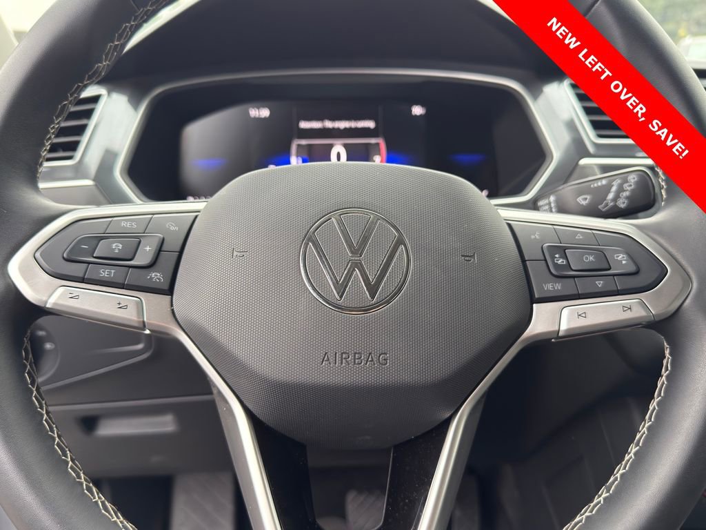 Used 2024 Volkswagen Tiguan S image 18