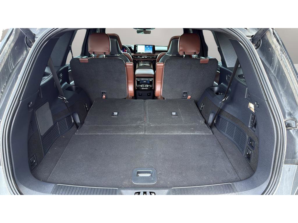 Used 2025 Lincoln Aviator Reserve w/ Equipment Group 201A image 22