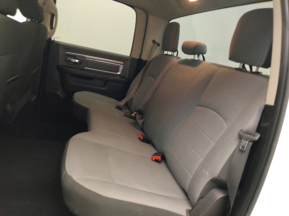 Used 2022 RAM 1500 Classic SLT w/ Electronics Group image 18