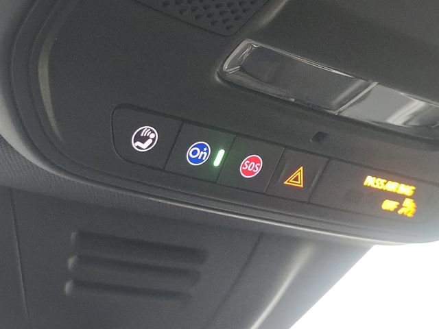 New 2025 Chevrolet Blazer EV LT image 8