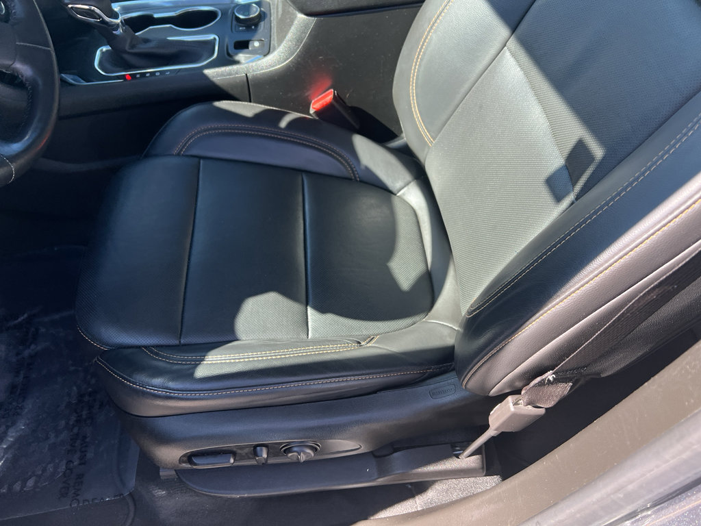 Used 2021 Chevrolet Traverse Premier image 10