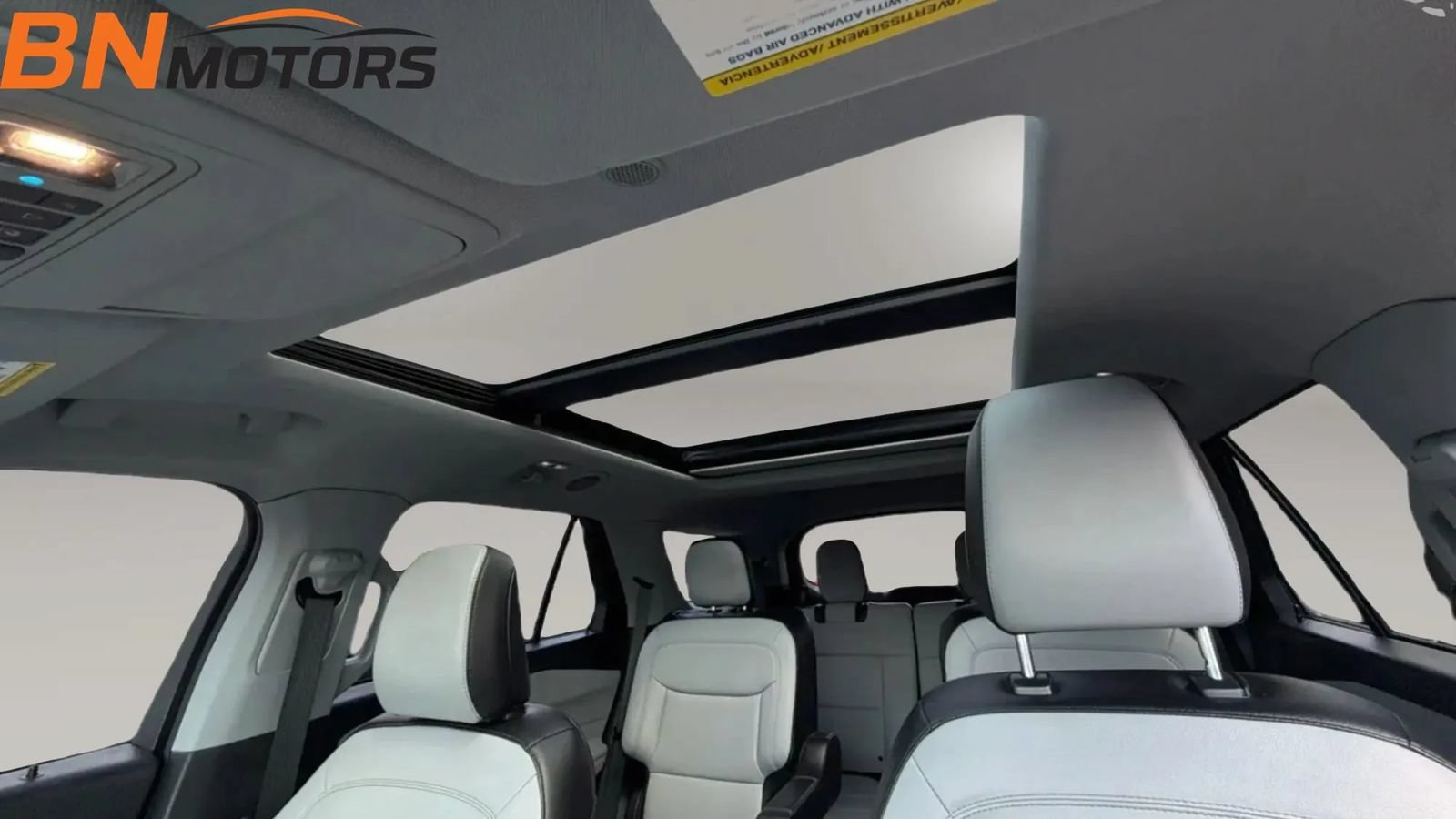 Used 2021 Ford Explorer XLT w/ Equipment Group 202A AWD/4WD image 20