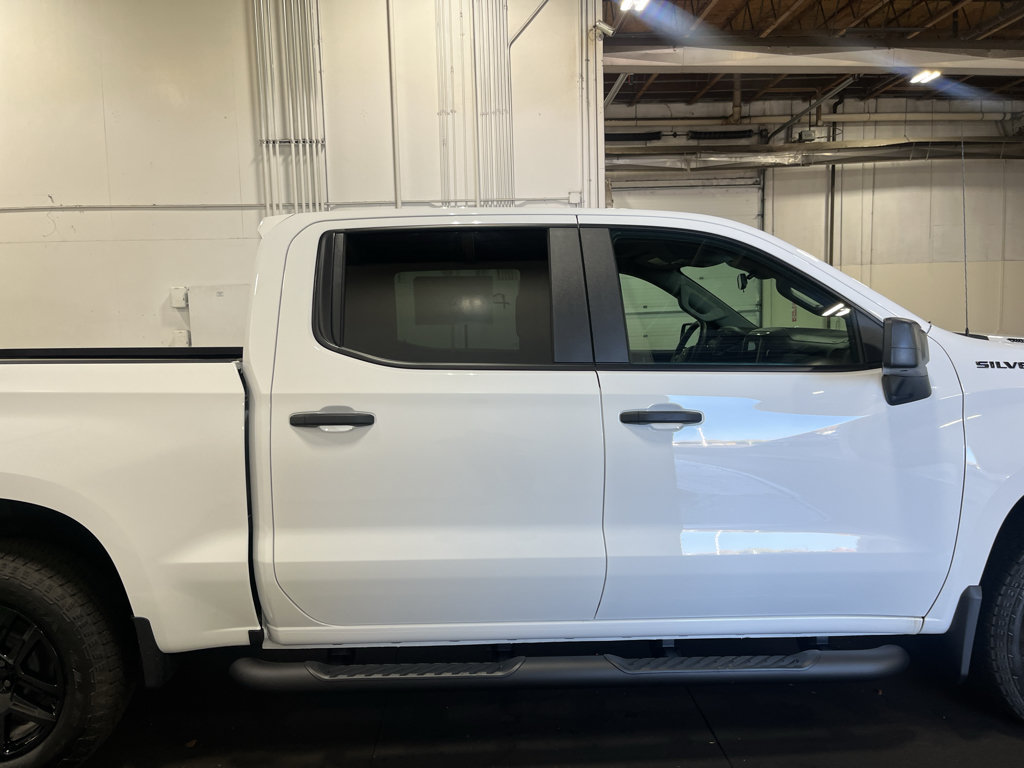 New 2026 Chevrolet Silverado 1500 Custom w/ Turbomax Blackout Package AWD/4WD image 5