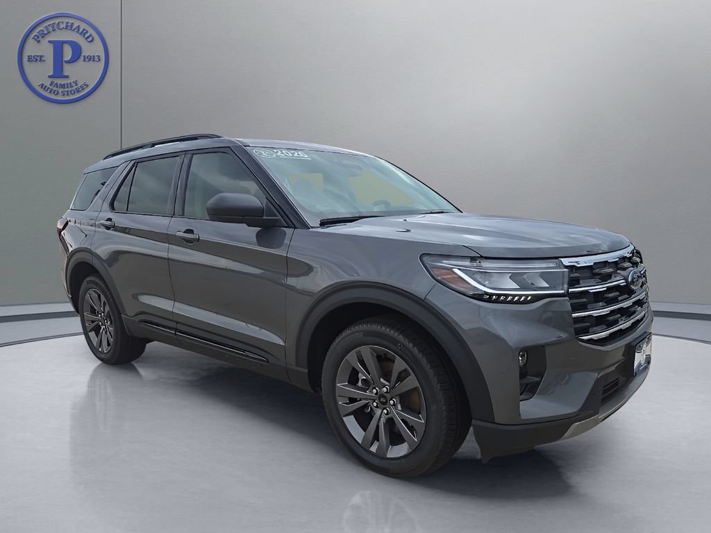New 2026 Ford Explorer Active w/ Active Comfort Package AWD/4WD image 1