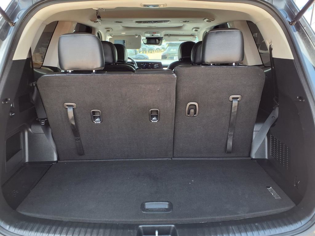 Used 2023 Kia Telluride S w/ S Sunroof Package image 10
