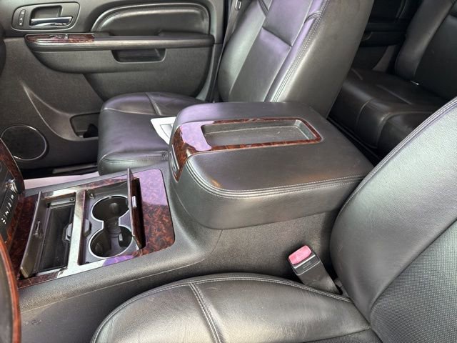 Used 2013 GMC Sierra 2500 Denali w/ Suspension Package, Off-Road image 30