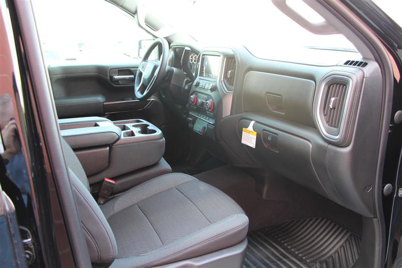 Used 2021 Chevrolet Silverado 1500 RST w/ Redline Edition image 17