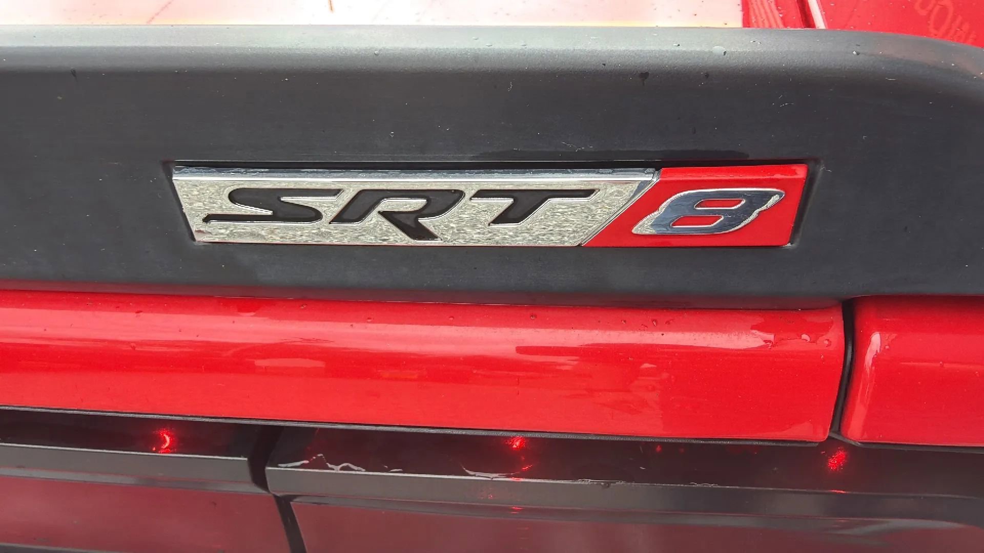 Used 2009 Dodge Challenger SRT8 w/ SRT Option Group II RWD image 13