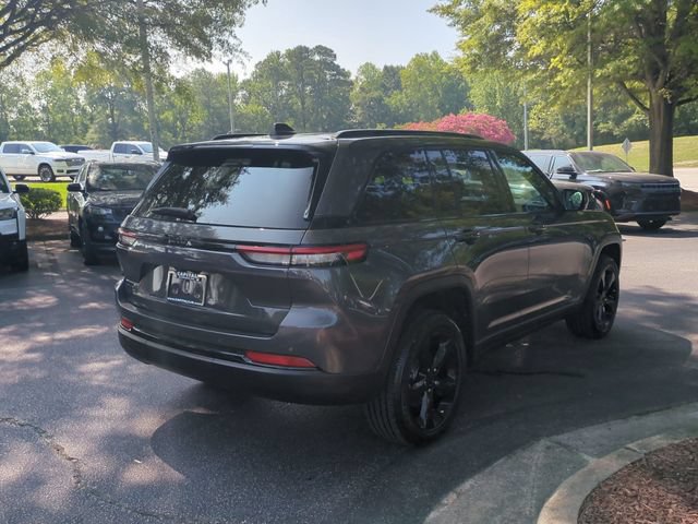 Certified 2025 Jeep Grand Cherokee Altitude AWD/4WD image 5