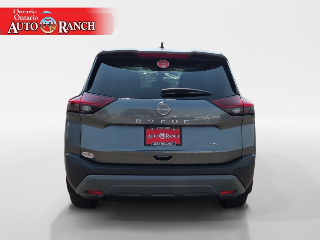 Used 2023 Nissan Rogue S AWD/4WD image 4
