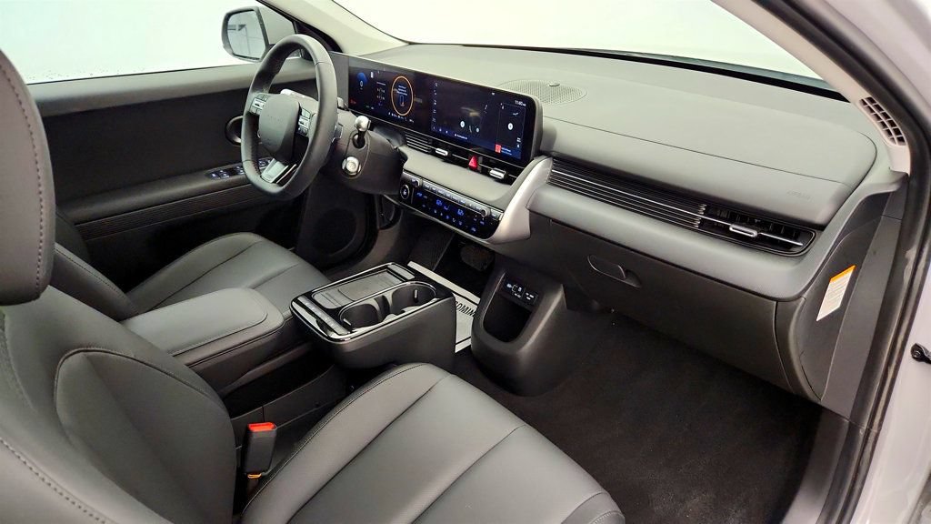 Used 2025 Hyundai Ioniq 5 SEL RWD image 23