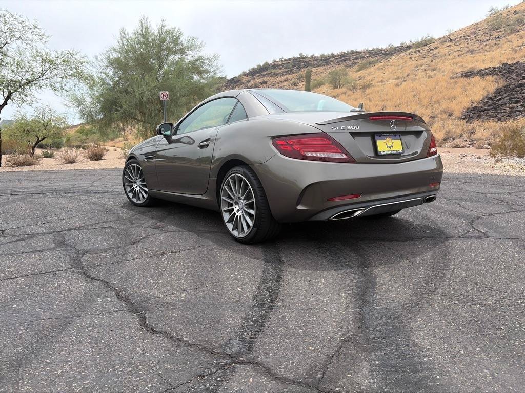 Used 2017 Mercedes-Benz SLC 300 image 7