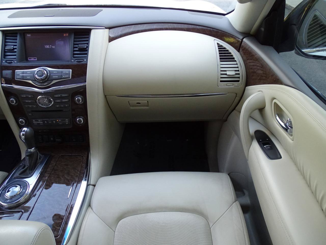 Used 2017 INFINITI QX80 2WD w/ Driver Assistance Package image 27