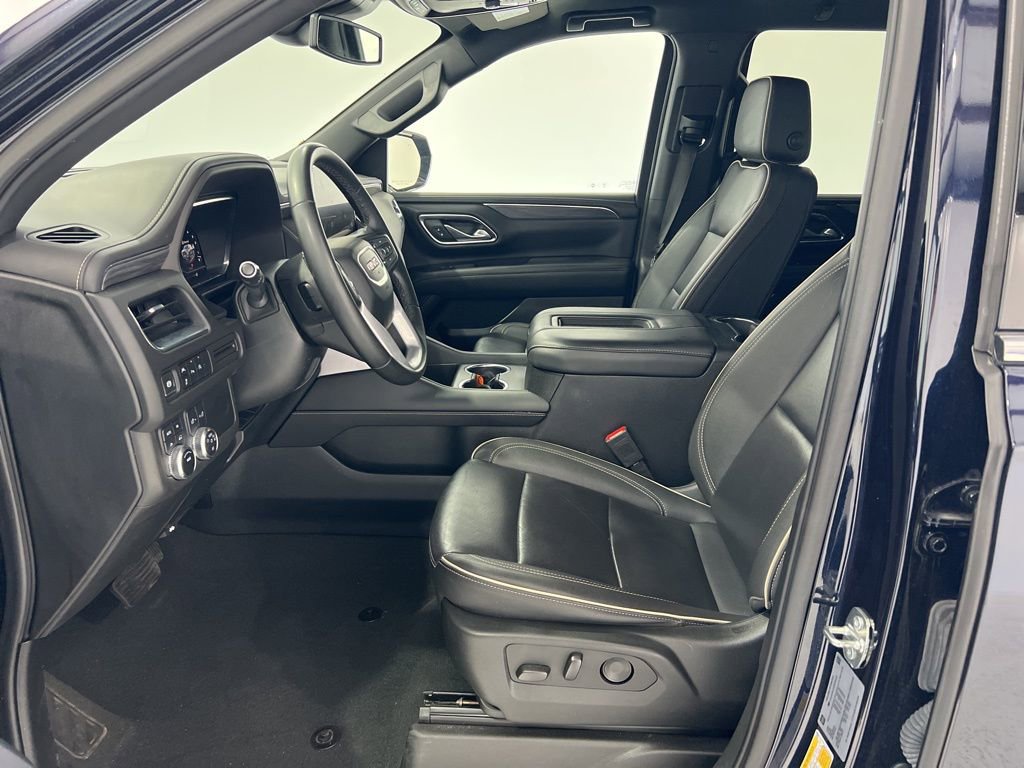 Used 2024 GMC Yukon SLT image 17