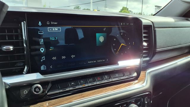 Used 2025 Chevrolet Silverado 1500 LT image 23