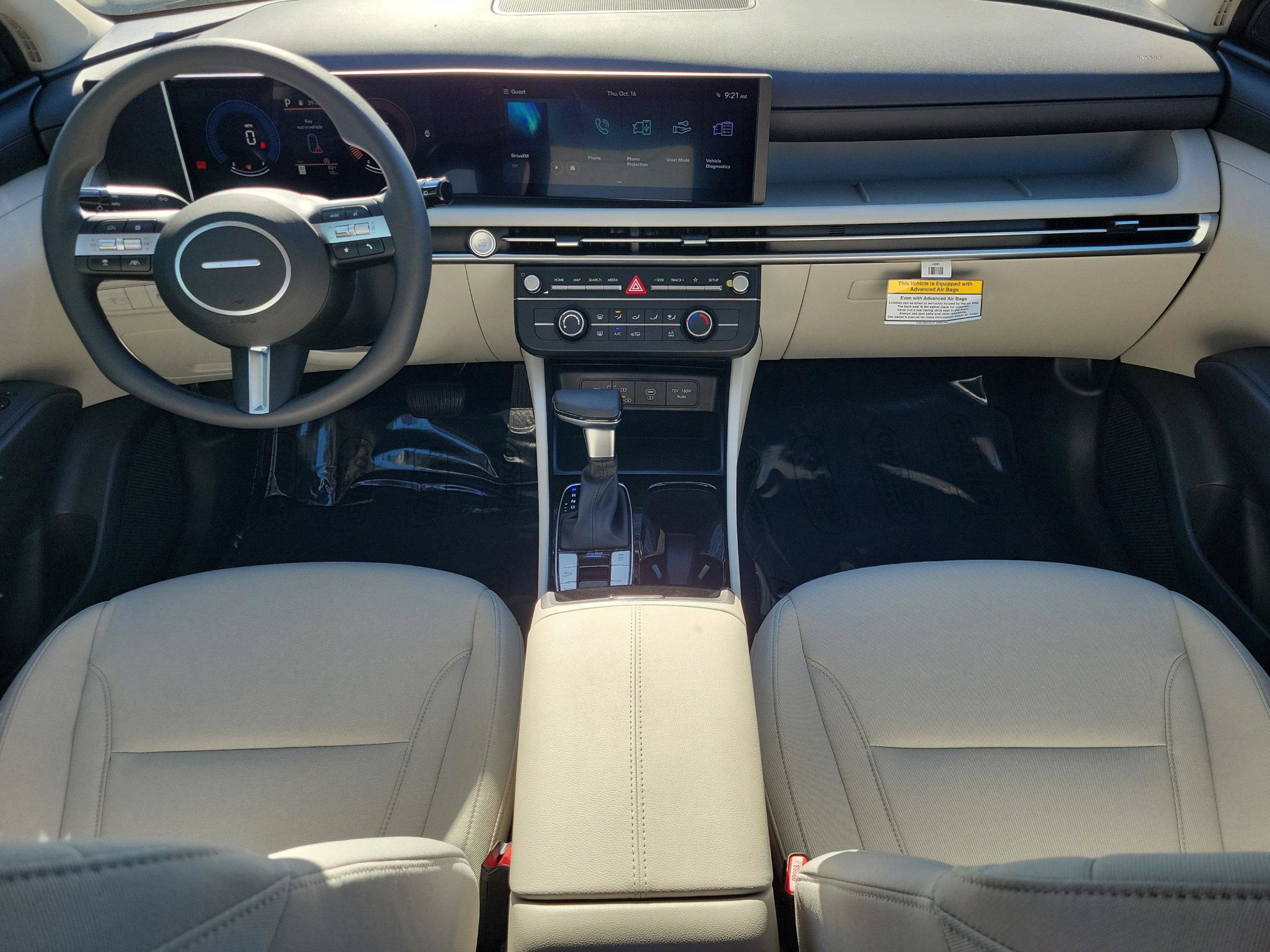 New 2026 Hyundai Tucson SE image 14