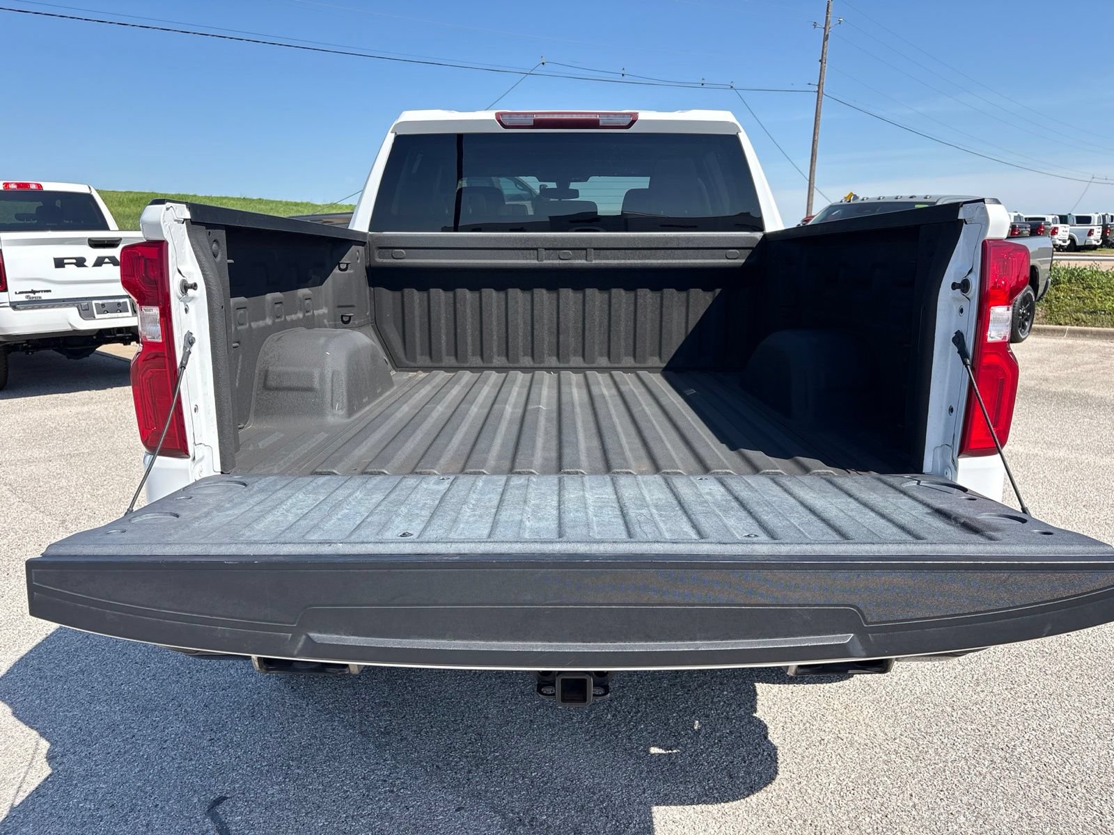 Used 2021 Chevrolet Silverado 1500 LT Trail Boss AWD/4WD image 29
