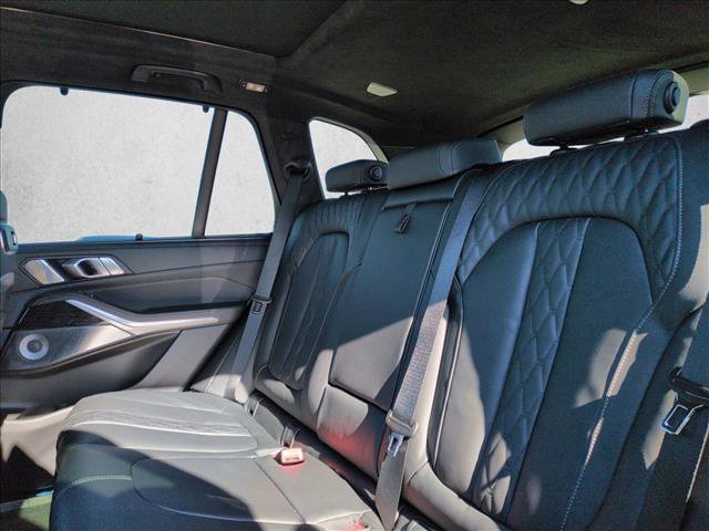 New 2026 BMW X5 M60i w/ Executive Package image 16
