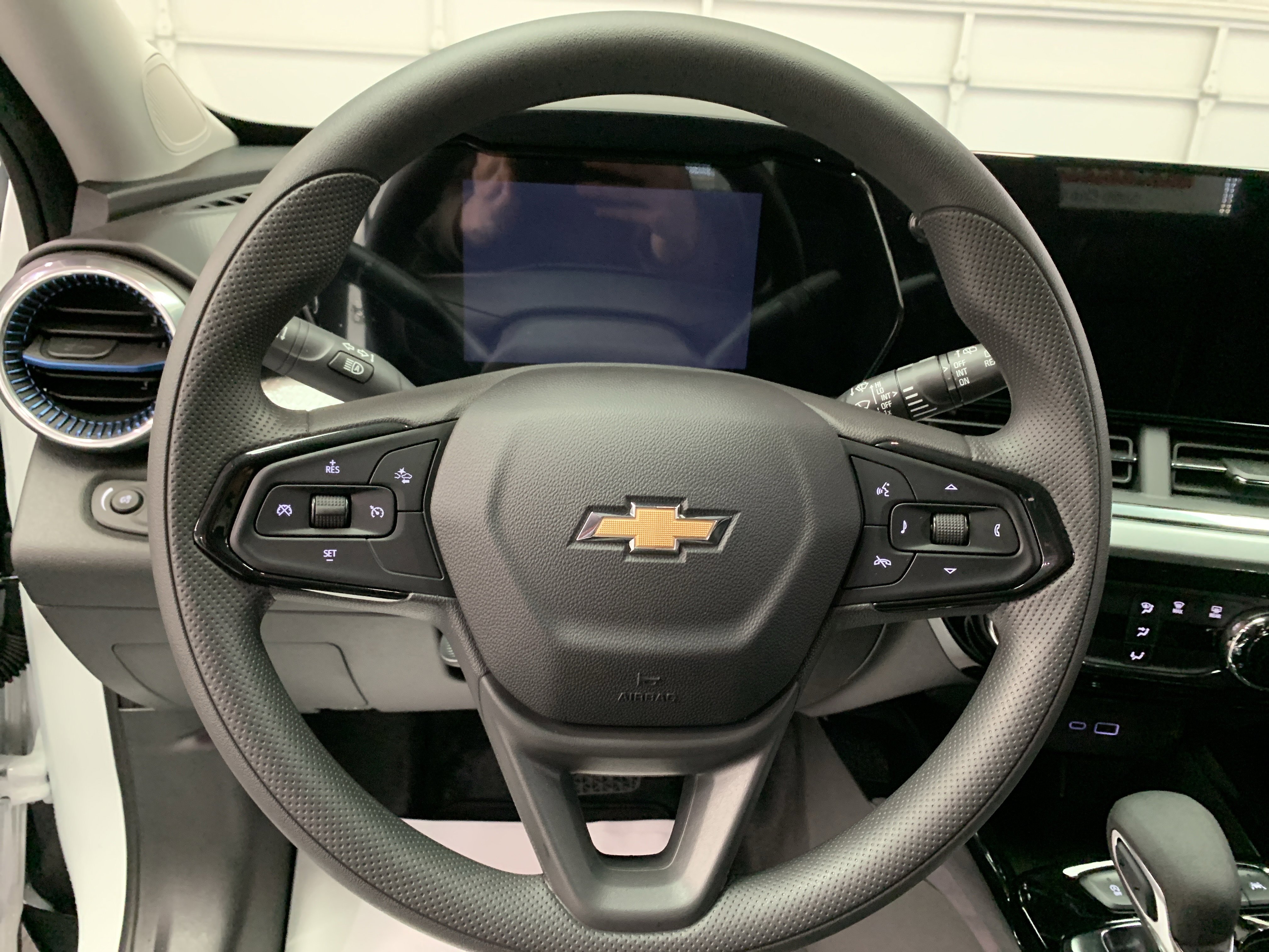 New 2026 Chevrolet Trax LT image 14