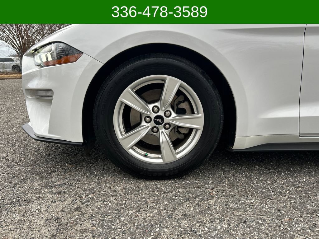 Used 2021 Ford Mustang EcoBoost image 25