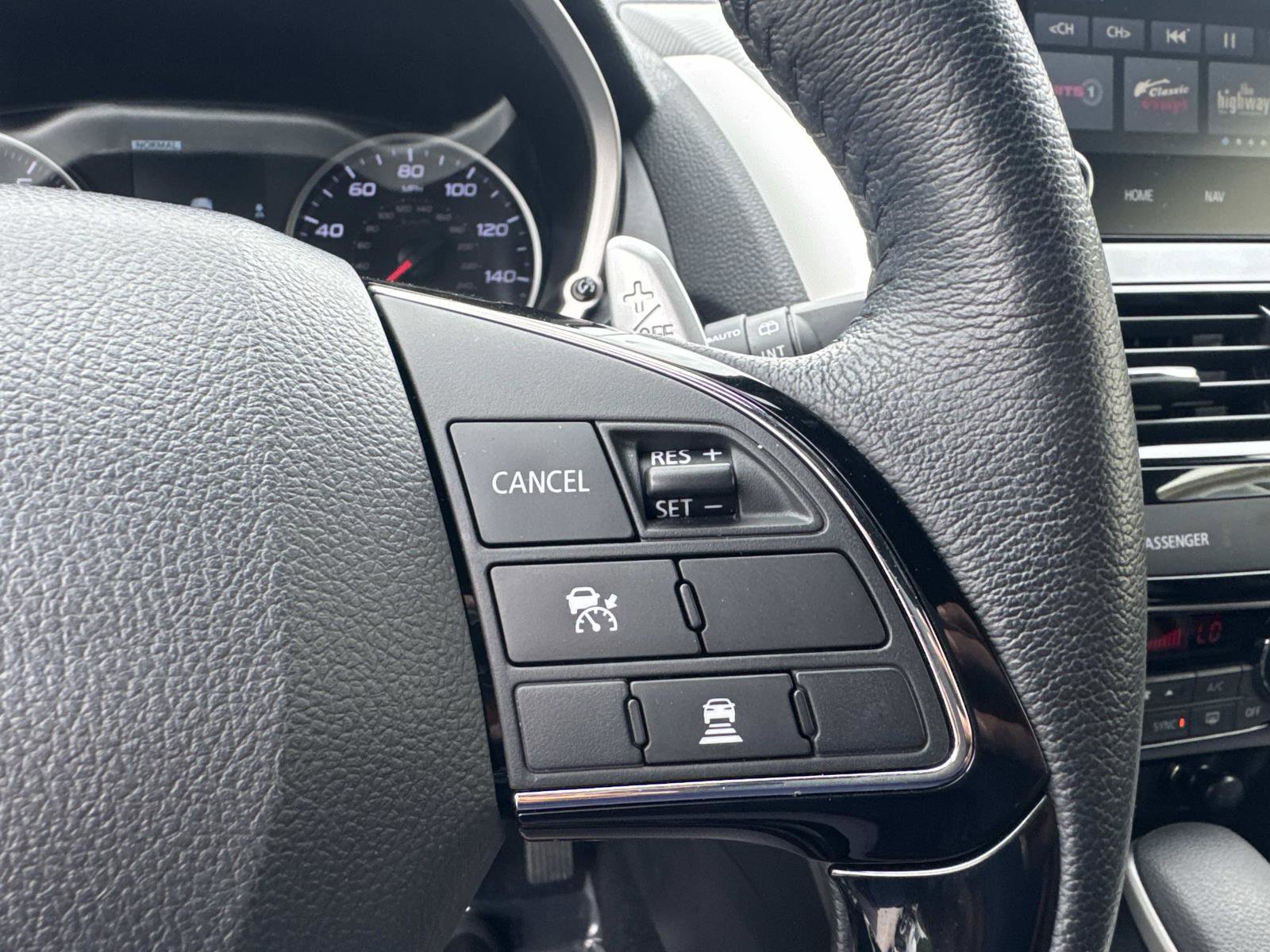 Used 2024 Mitsubishi Eclipse Cross SE AWD/4WD image 19