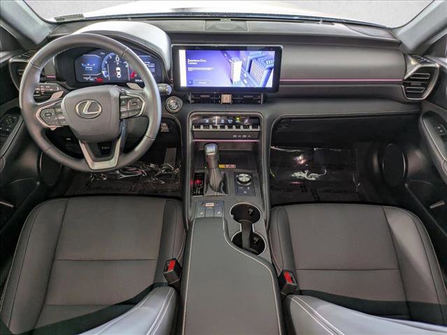 Used 2026 Lexus IS 350 F Sport w/ Accessory Package Z1 image 16