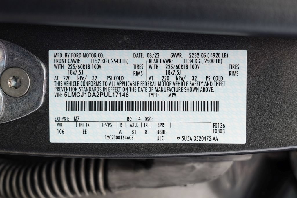 Used 2023 Lincoln Corsair AWD image 61