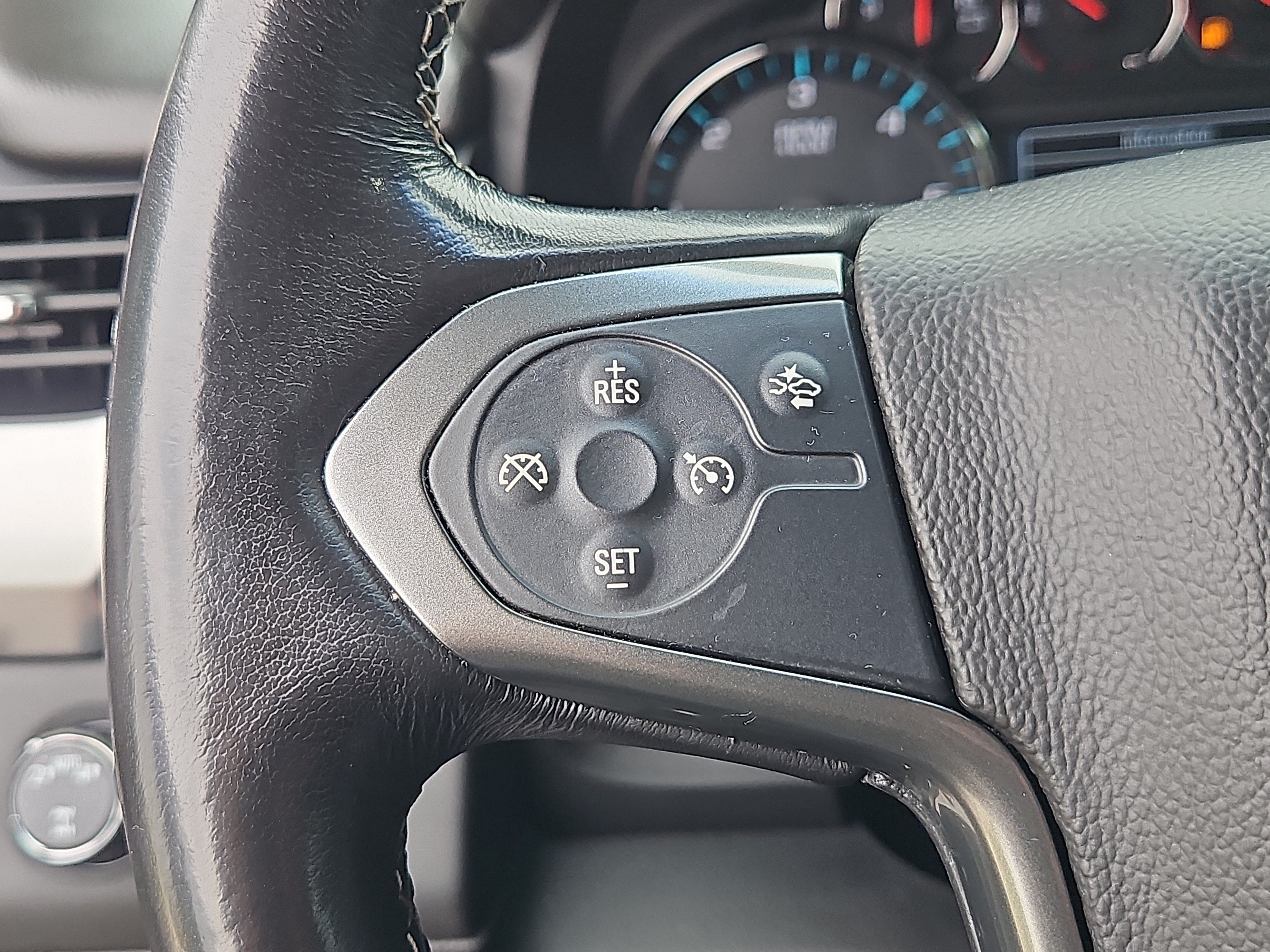 Used 2020 Chevrolet Tahoe LT AWD/4WD image 18