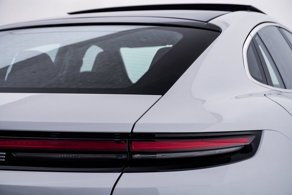New 2026 Porsche Panamera 4 AWD/4WD image 13