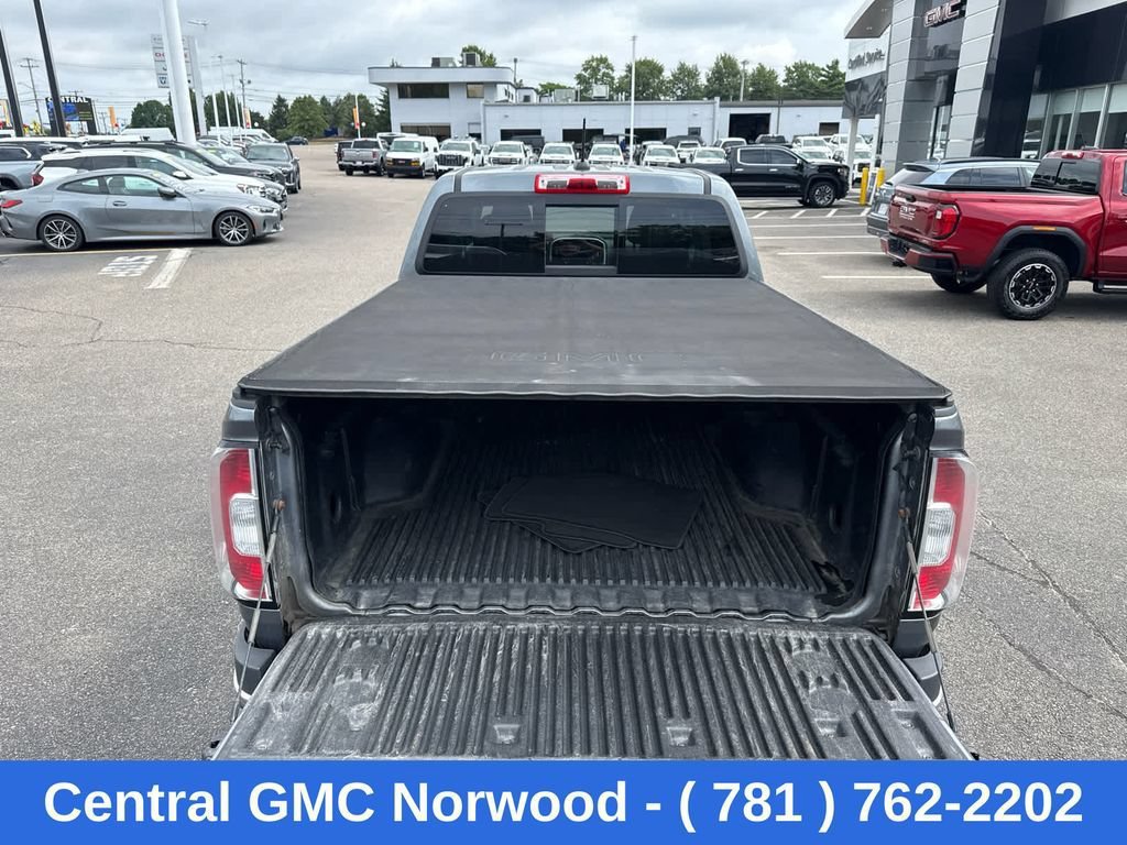 Certified 2020 GMC Canyon SLE w/ SLE Convenience Package AWD/4WD image 10