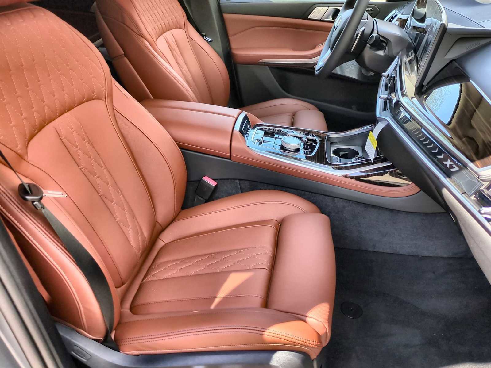 Certified 2026 BMW X7 xDrive40i w/ Executive Package image 24