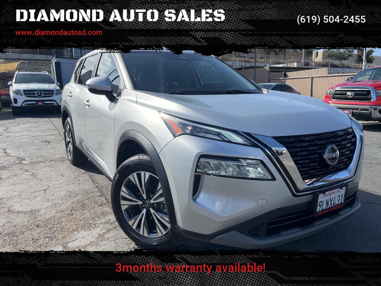 Used 2023 Nissan Rogue SV FWD image 1