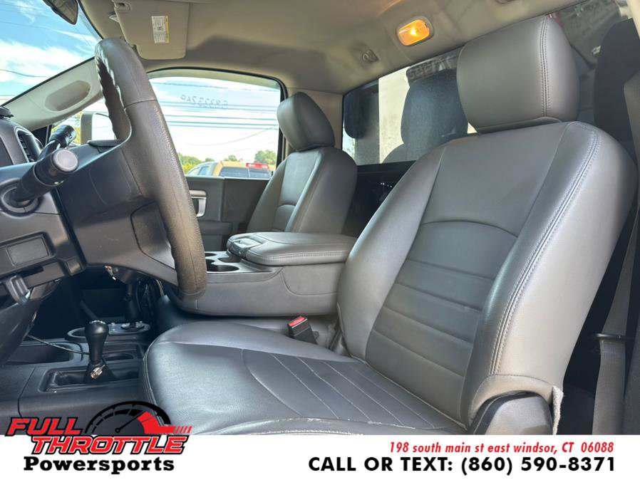 Used 2018 RAM 5500 Tradesman w/ Power & Remote Entry Group image 22