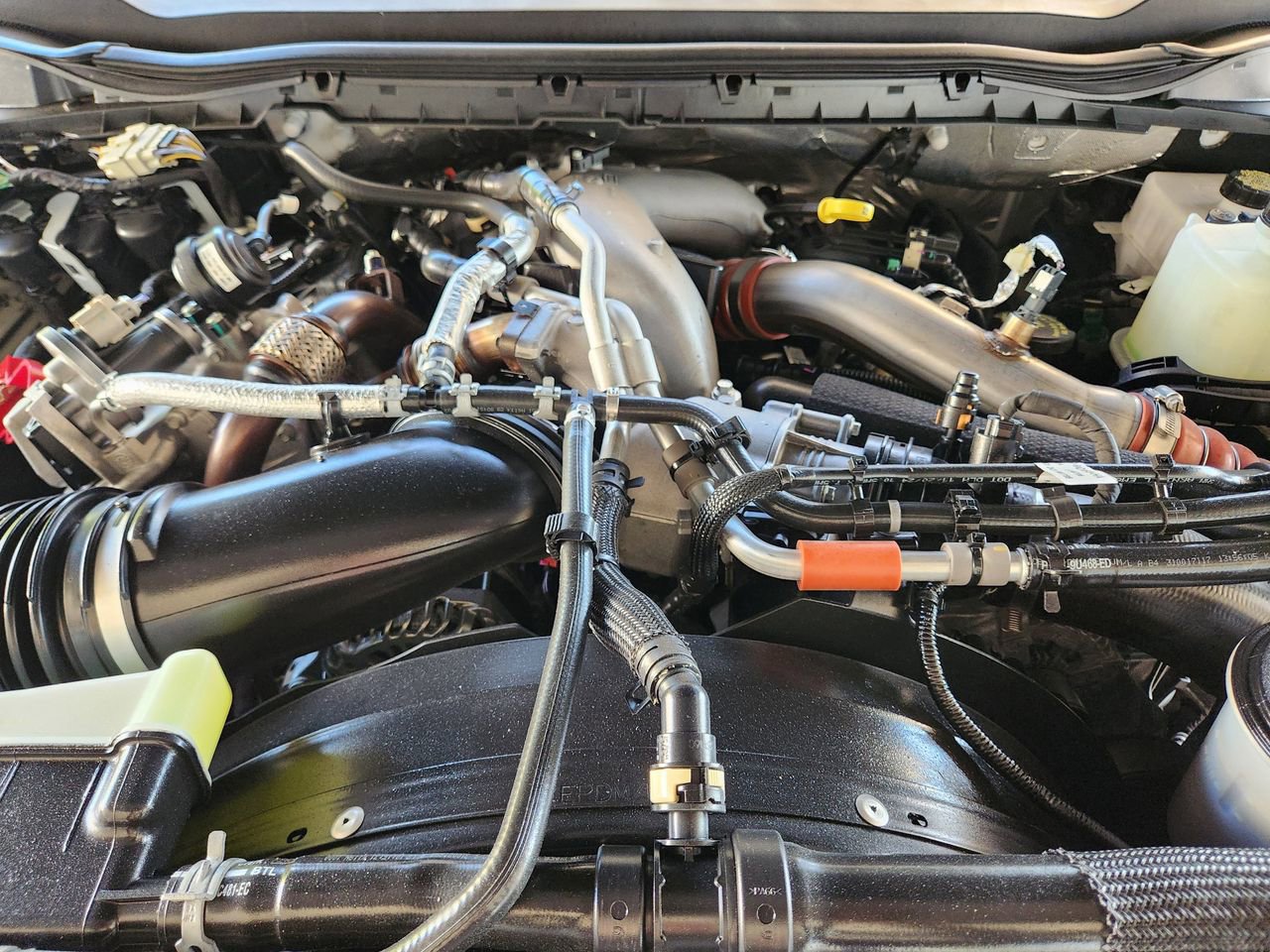Used 2025 Ford F350 Platinum image 30