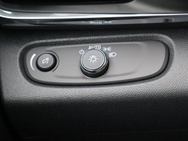New 2026 Buick Envista Sport Touring w/ Convenience II Package FWD image 34